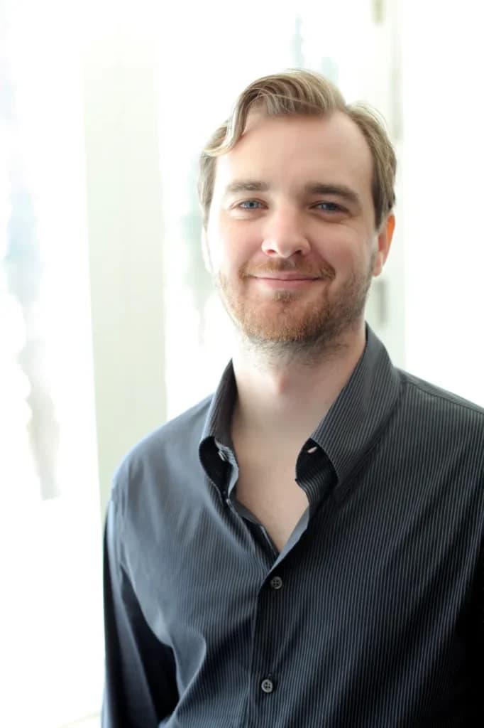 Portrait photo of Dom Thurbon